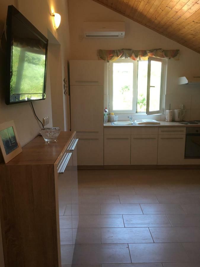 Apart Mani Di Lauro Appartement Preko Buitenkant foto