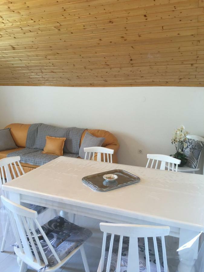 Apart Mani Di Lauro Appartement Preko Buitenkant foto